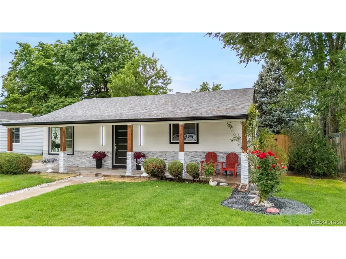 3227 S Grape St, Denver, CO 80222 - #1