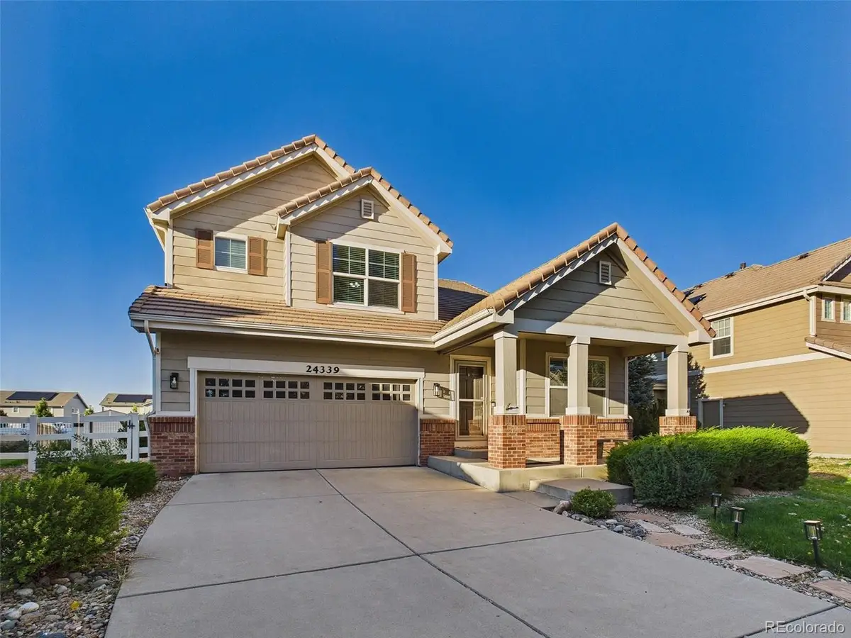 24339 E Kansas Cir, Aurora, CO 80018 - #1