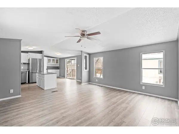 800 S 1st St #33, Kersey, CO 80644