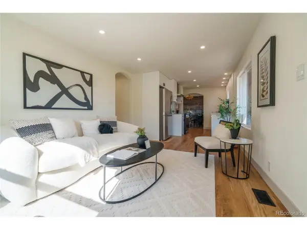 3055 Ivanhoe St, Denver, CO 80207