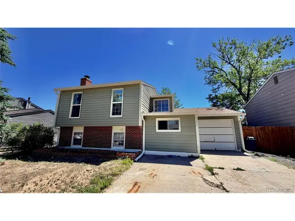 218 Madison Dr, Bennett, CO 80102