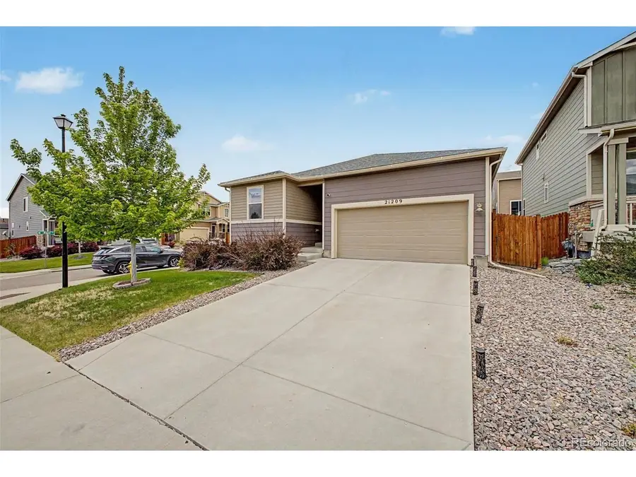 21209 E Princeton Pl, Aurora, CO 80013 - #3