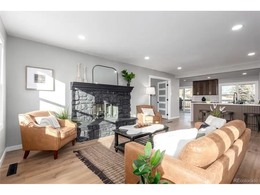 8670 S Ammons St, Littleton, CO 80128 - Image #3