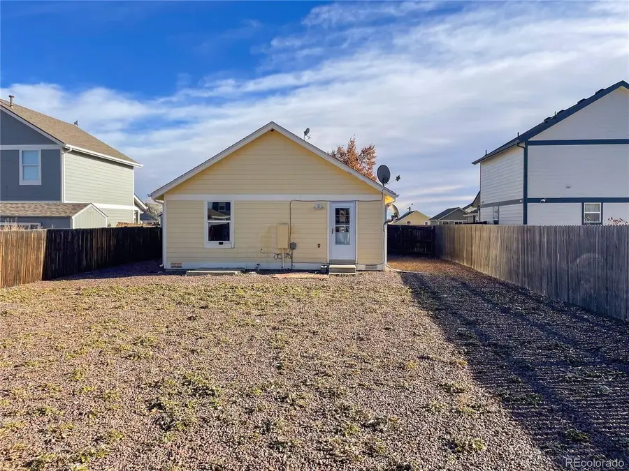 3029 Renshaw St, Strasburg, CO 80136 - Image #3
