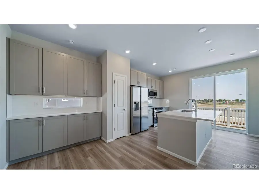 628 Wagon Wheel Way, Bennett, CO 80102 - #2