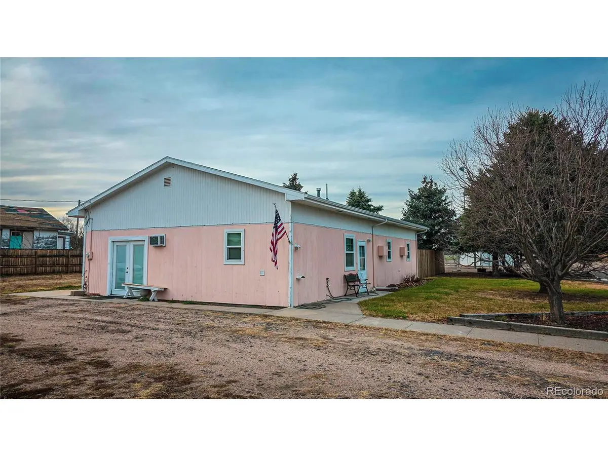 717 Ash St, Julesburg, CO 80737 - #1