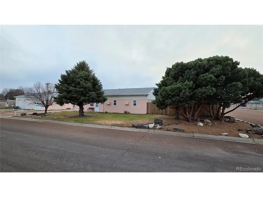 717 Ash St, Julesburg, CO 80737 - #2