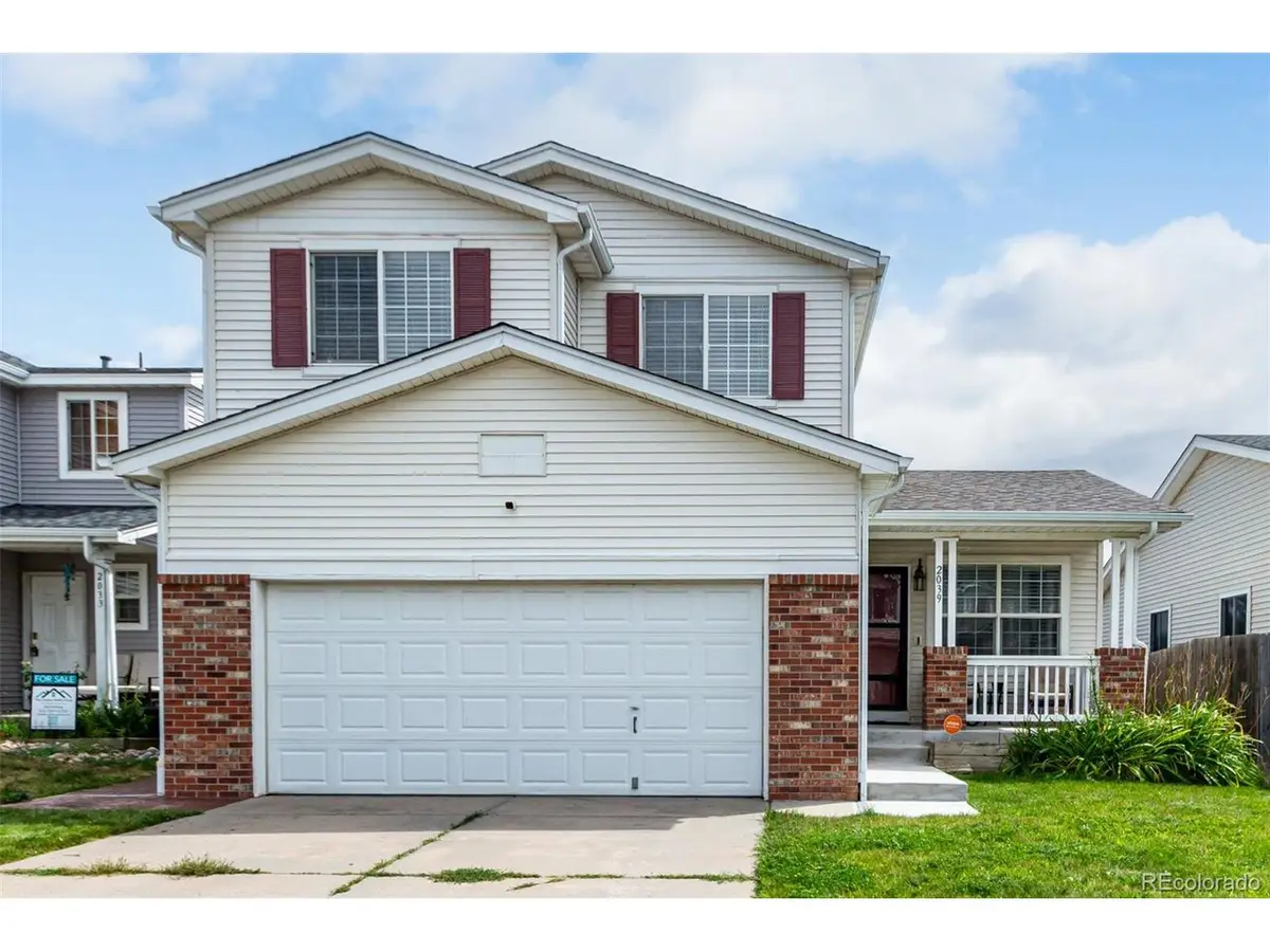 2039 Espana Way, Aurora, CO 80011 - #1