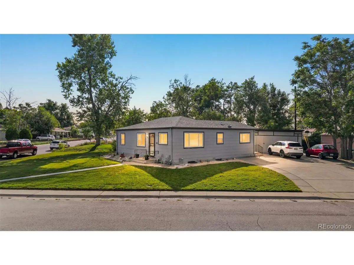 5820 Rose Ln, Commerce City, CO 80022 - #1