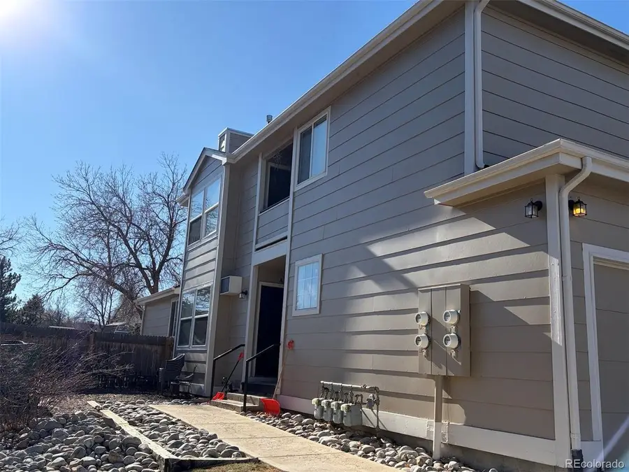 841 S Uravan Ct #841, Aurora, CO 80017 - Image #2