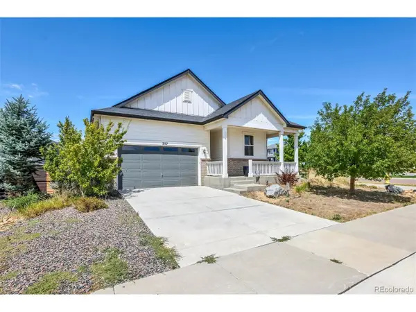 257 S Scottsburg Ct, Aurora, CO 80018
