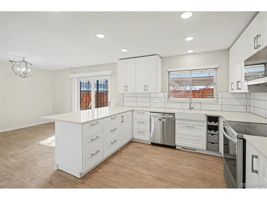 9194 E Nassau Ave, Denver, CO 80237 - Image #2