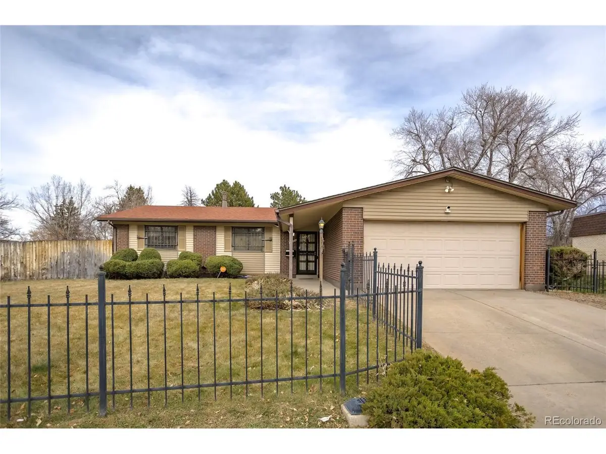 12305 E 54th Avenue Dr, Denver, CO 80239 - Image #1
