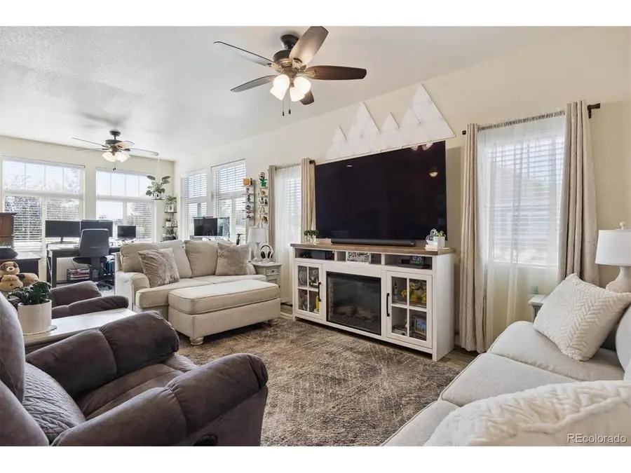 2029 S Flanders Way #C, Aurora, CO 80013 - Image #2