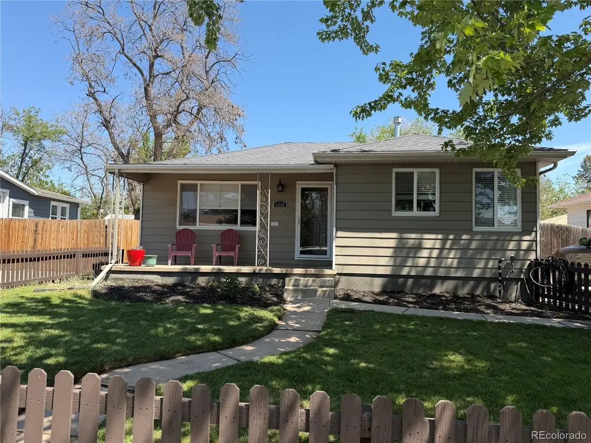 4252 S Logan St, Englewood, CO 80113 - #1