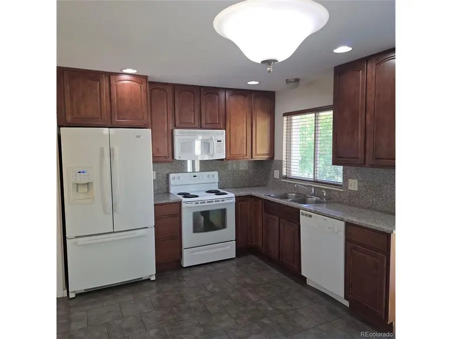 1276 S Biscay St, Aurora, CO 80017 - #3