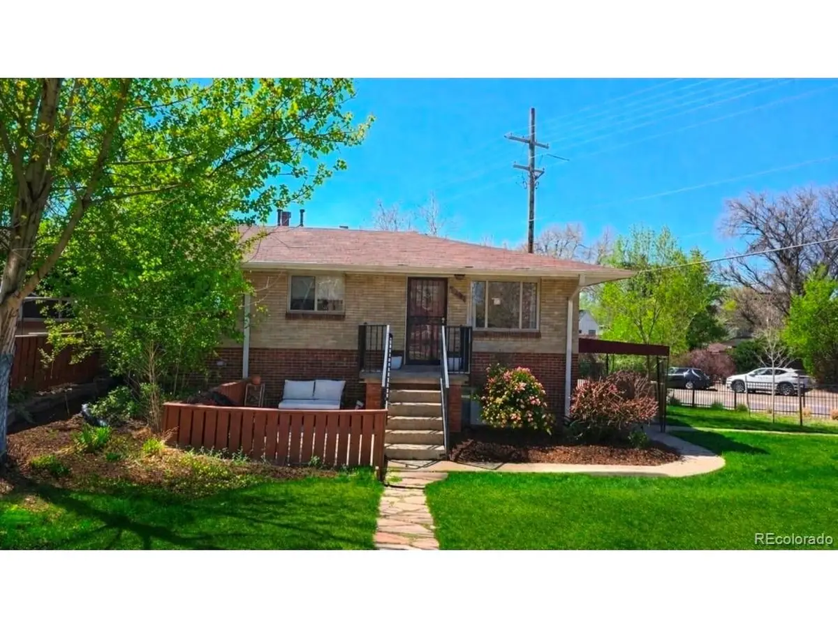 3286 W Fairview Pl, Denver, CO 80211 - #1