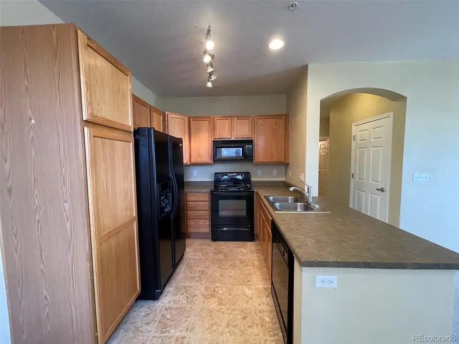9552 Pearl Cir #102, Parker, CO 80134 - #3