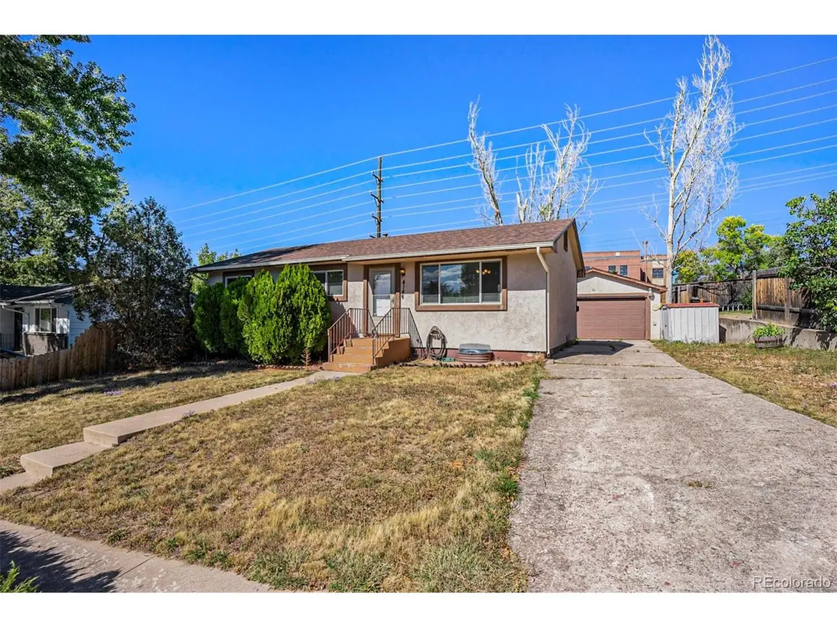 414 Maplewood Dr, Colorado Springs, CO 80907 - #1