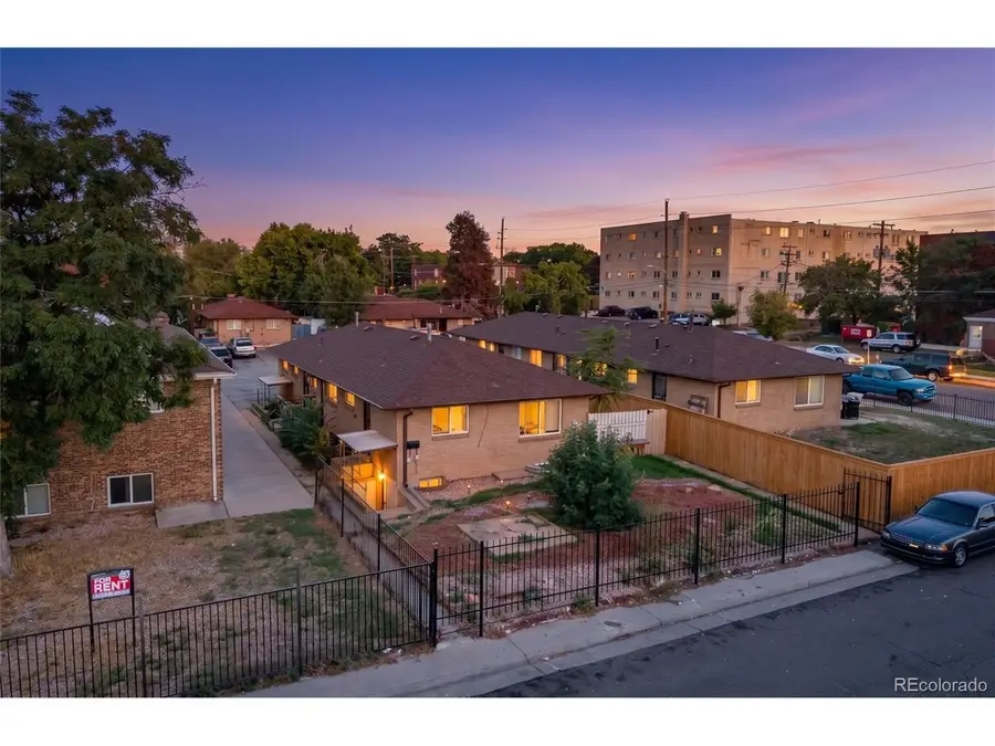 1612 Alton St, Aurora, CO 80010 - #2