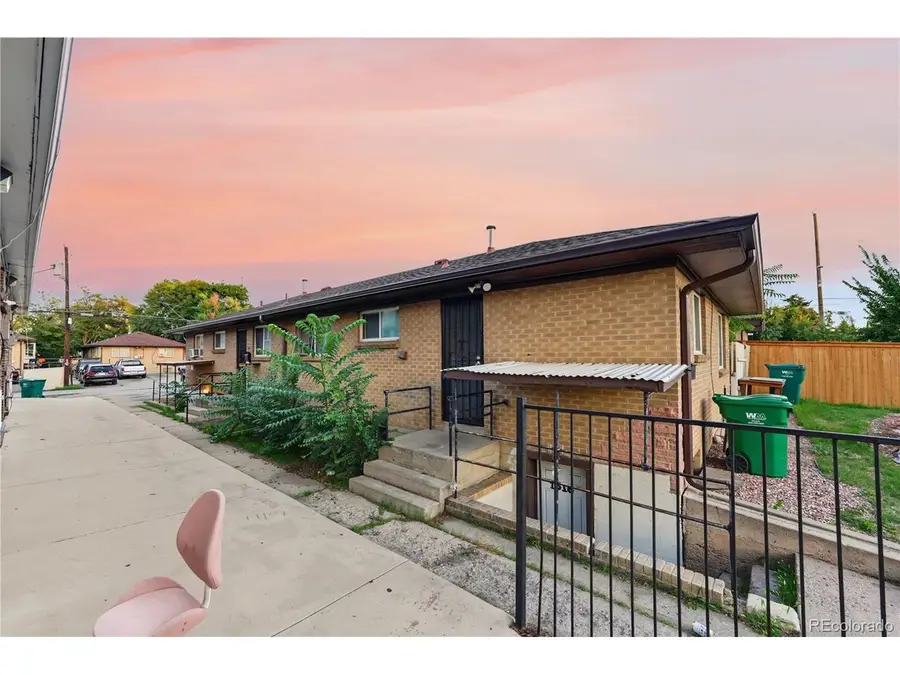1612 Alton St, Aurora, CO 80010 - #3