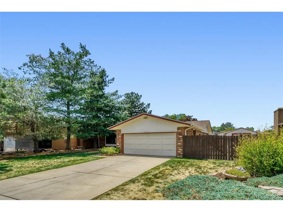 13125 Monroe Ct, Thornton, CO 80241 - #3