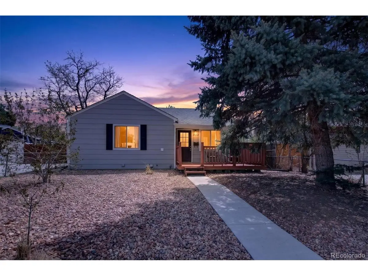 920 Moline St, Aurora, CO 80010 - #1