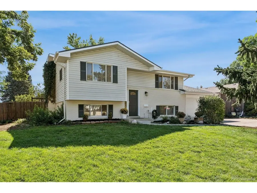 2102 S Brentwood St, Denver, CO 80227 - #2