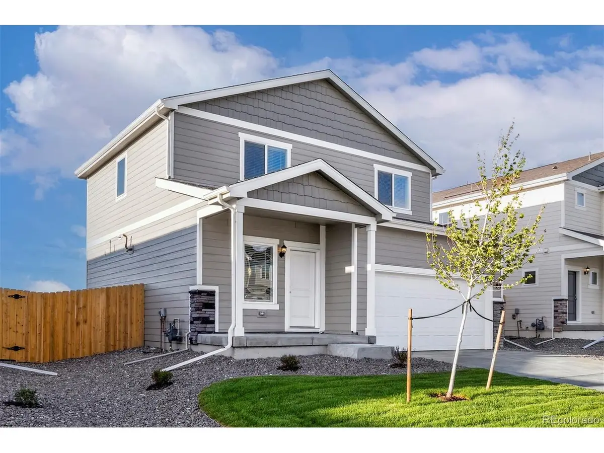 48175 Shetland Dr, Bennett, CO 80102 - #1