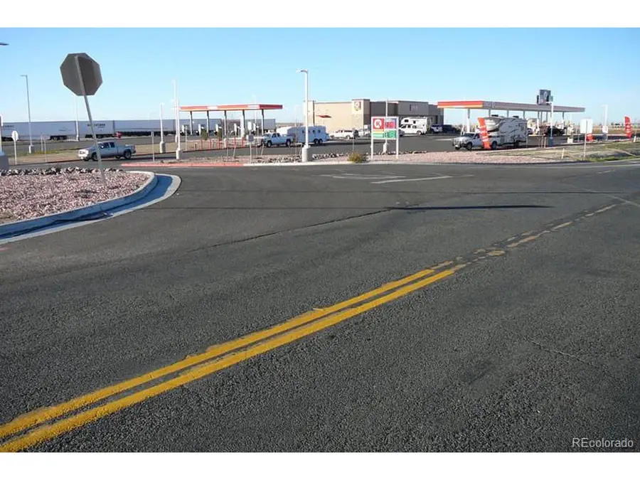 Manila, Bennett, CO 80102 - #2