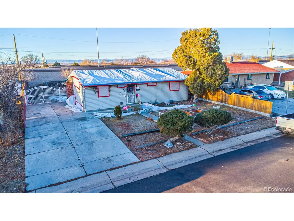 820 Bronco Rd, Denver, CO 80221 - #1