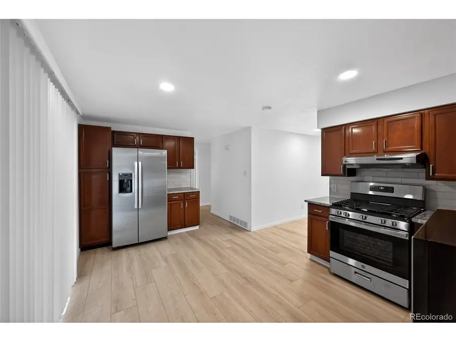 941 S Ironton St, Aurora, CO 80012 - #3