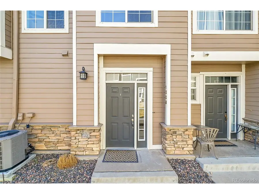 1308 Carlyle Park Cir, Highlands Ranch, CO 80129 - Image #2
