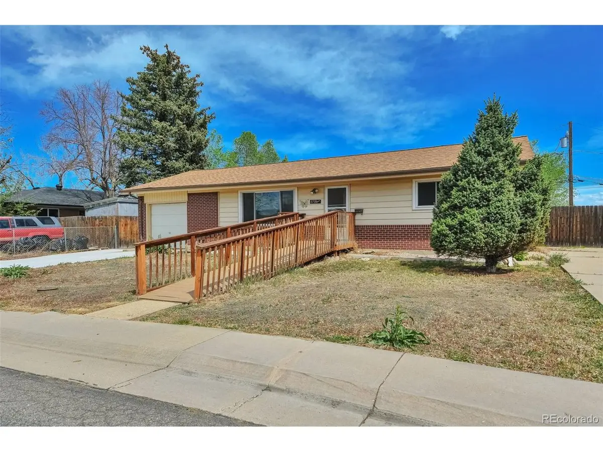 5718 Iris St, Arvada, CO 80002 - #1