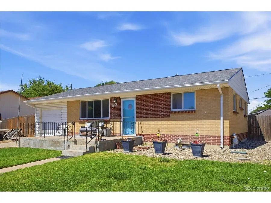 7931 Quince St, Commerce City, CO 80022 - #2