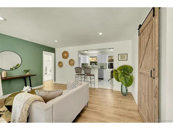 3011 Grape St, Denver, CO 80207