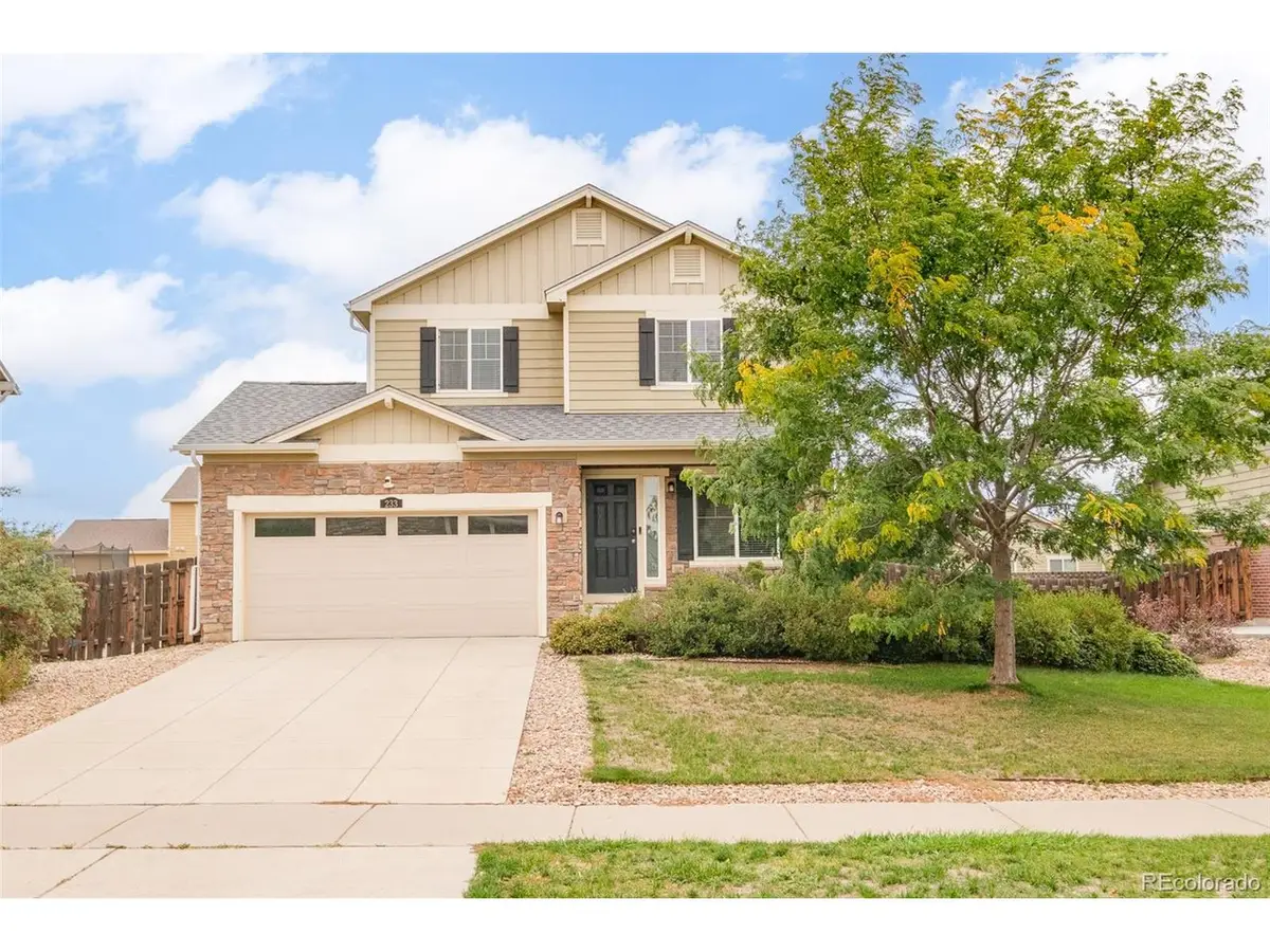 233 S New Castle Way, Aurora, CO 80018 - #1