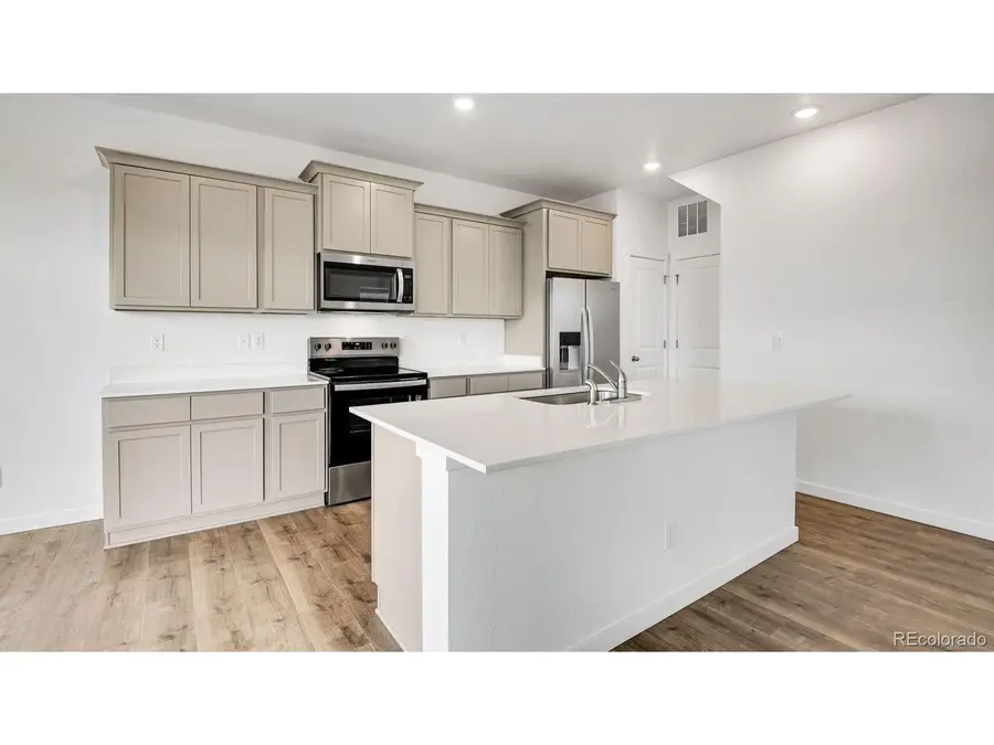 395 N Allium St, Watkins, CO 80137 - #2