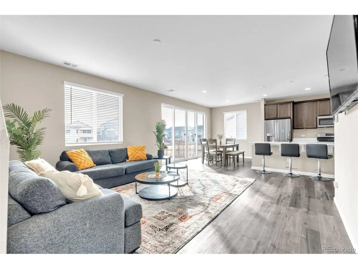 27922 E 10th Dr, Aurora, CO 80018 - #1