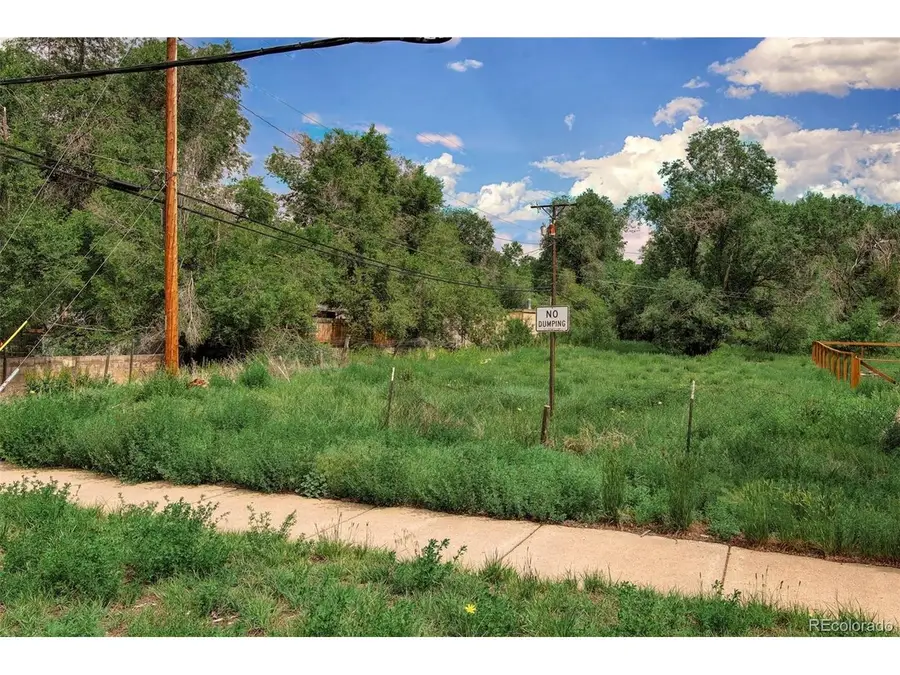 2118 E Saint Vrain St, Colorado Springs, CO 80909 - #2