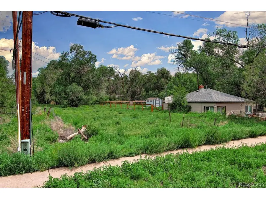 2118 E Saint Vrain St, Colorado Springs, CO 80909 - #3
