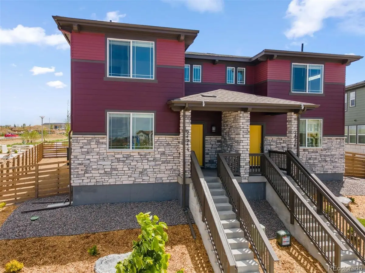 24246 E 53rd Dr, Aurora, CO 80019 - #1