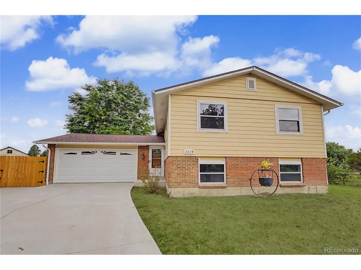 3009 S Dayton Ct, Denver, CO 80231 - #1