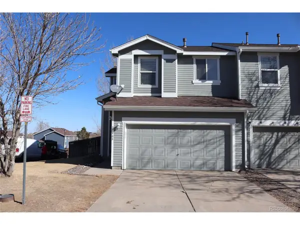 21903 E Crestline Ln, Aurora, CO 80015