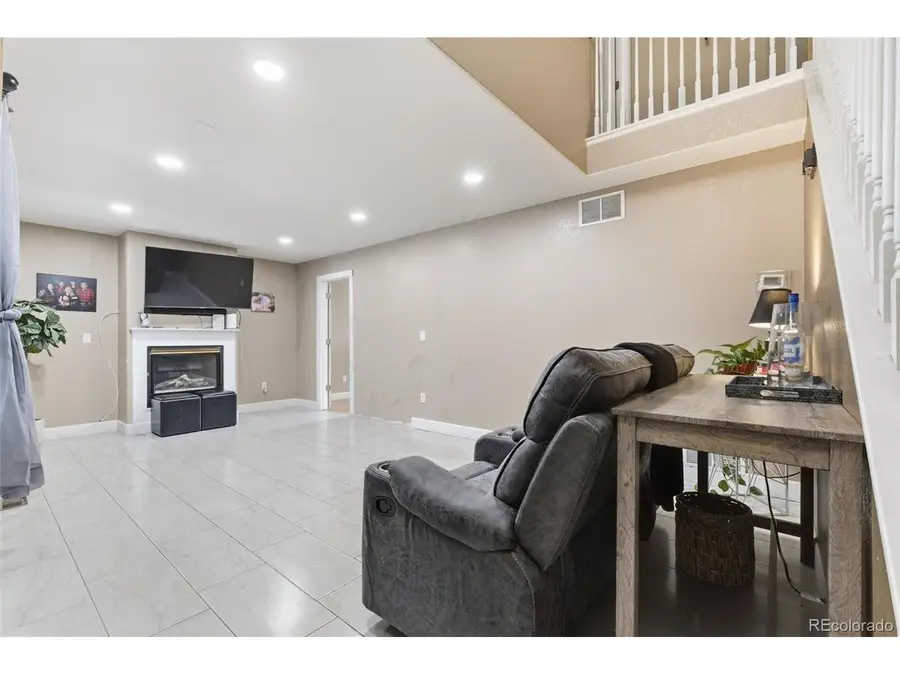 4307 Durham Ct, Denver, CO 80239 - #3