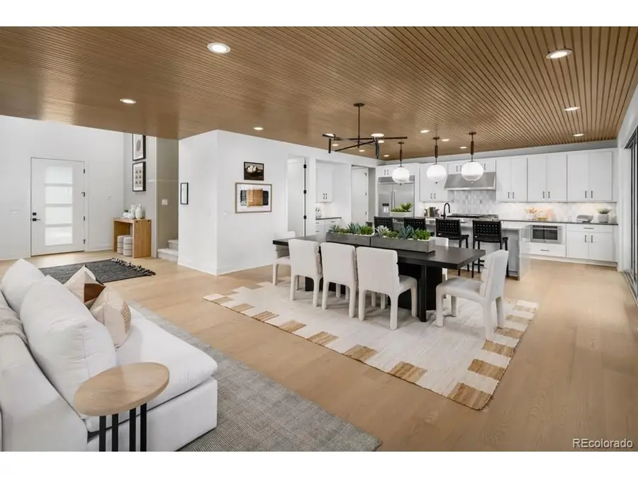 8113 S Bersshine St, Aurora, CO 80016 - #2