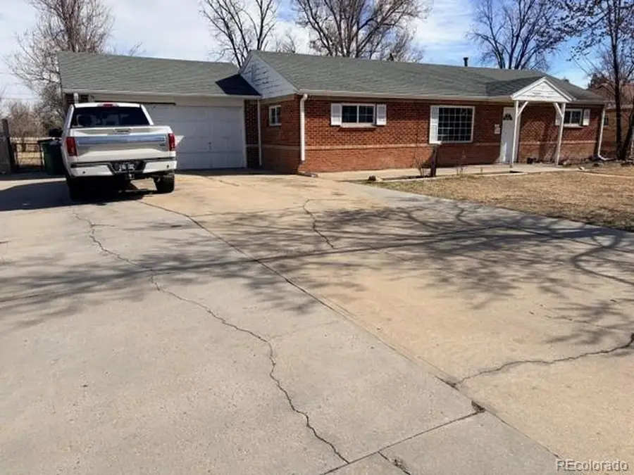 129 Del Mar Cir, Aurora, CO 80011 - #3