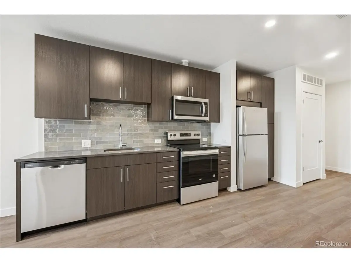 639 29th St #209, Denver, CO 80205 - #1