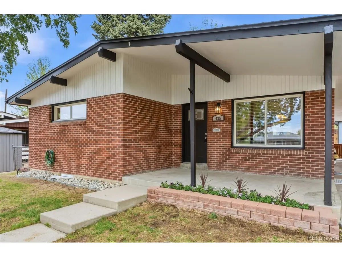 425 W 4th Avenue Dr, Broomfield, CO 80020 - #1
