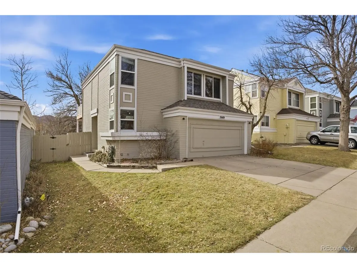 2669 S Deframe Cir, Lakewood, CO 80228 - #1